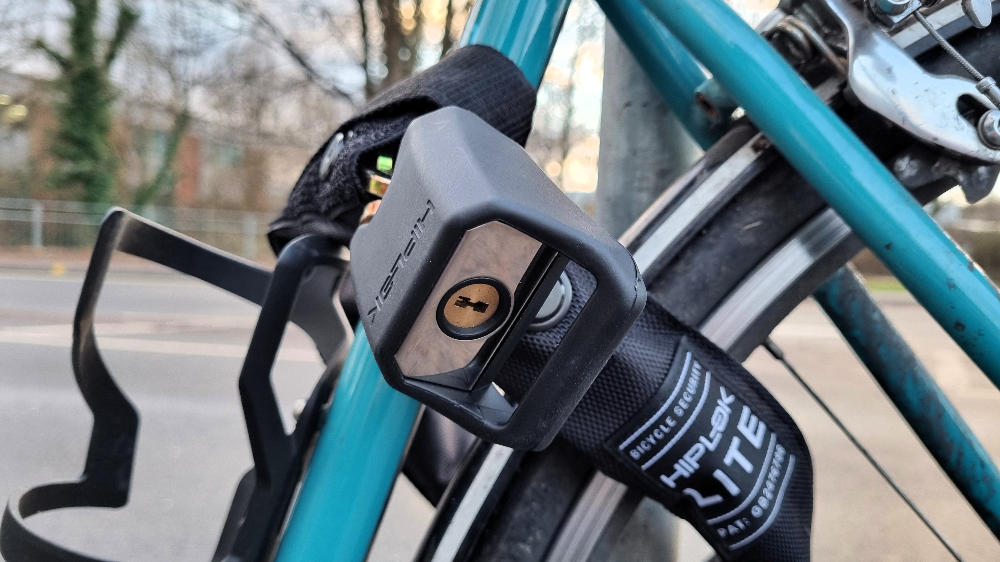 The Hiplok Lite chain lock