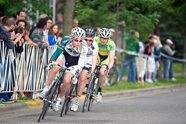 An early break attempt was lead by Colavita.