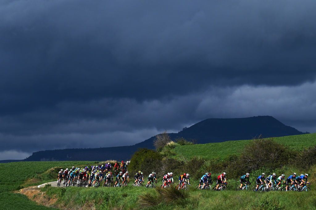 ESTELLALIZARRA SPAIN MARCH 30 LR Natnael Tesfatsion of Eritrea and Team Lidl Trek Jesus Herrada of Spain and Team Cofidis Gonzalo Serrano of Spain and Movistar Team Jaakko Hanninen of Filand and Decathlon AG2R La Mondiale Team Sergio Samitier of Spain Jon Barrenetxea of Spain and Movistar Team and a general view of the peloton competing during the 33rd Gran Premio Miguel Indurain 2024 a 1981km one day race from EstellaLizarra to EstellaLizarra on March 30 2024 in EstellaLizarra Spain Photo by Tim de WaeleGetty Images