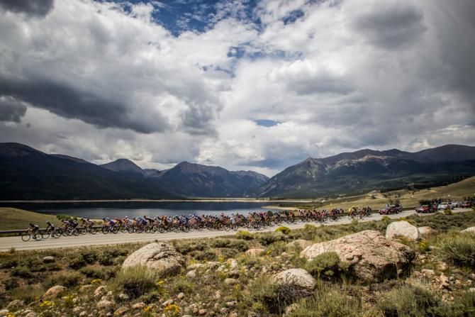The peloton passes by Twin Lakes after descending from Independence Pass.