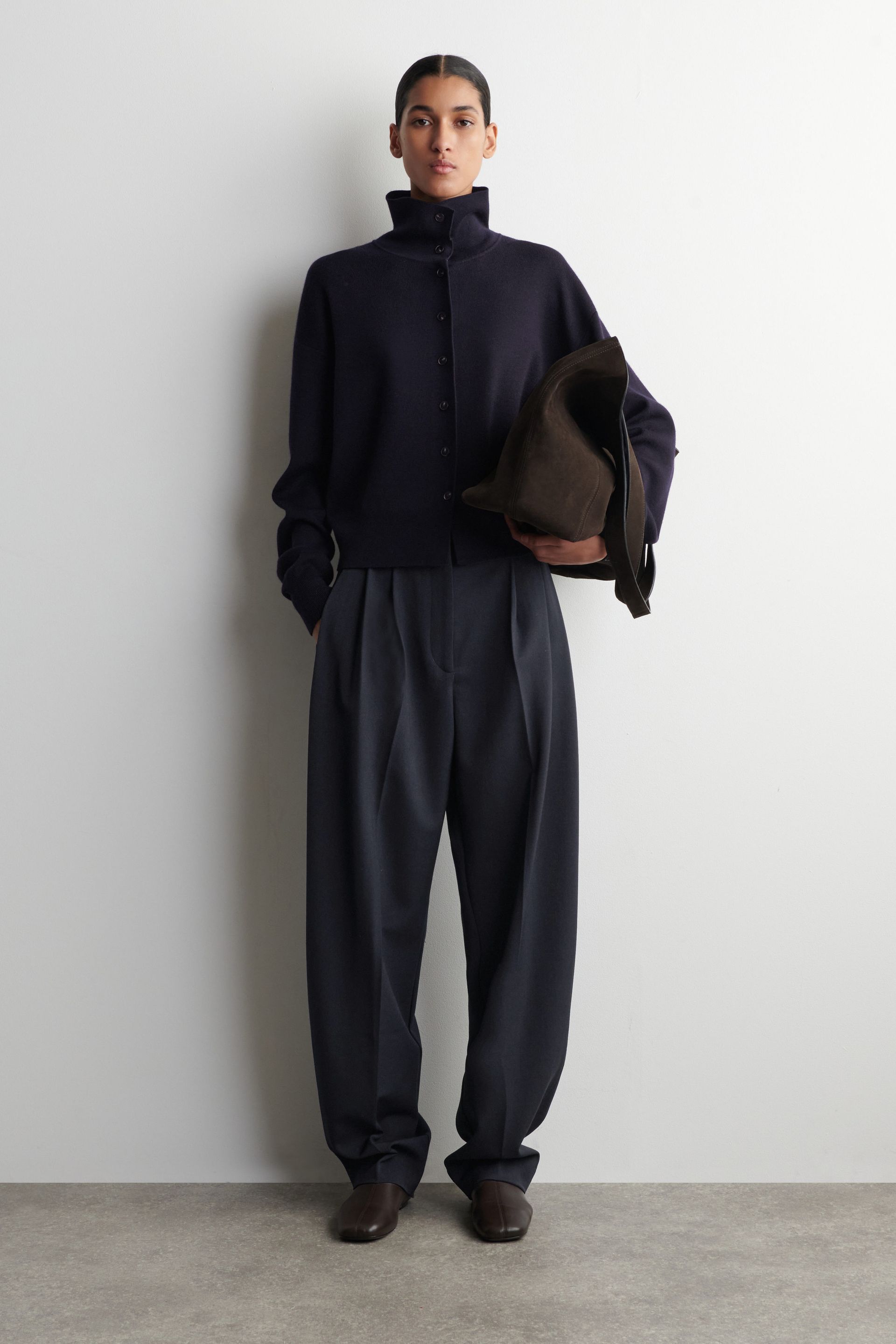 Pleated Wool-Blend Tulip Pants