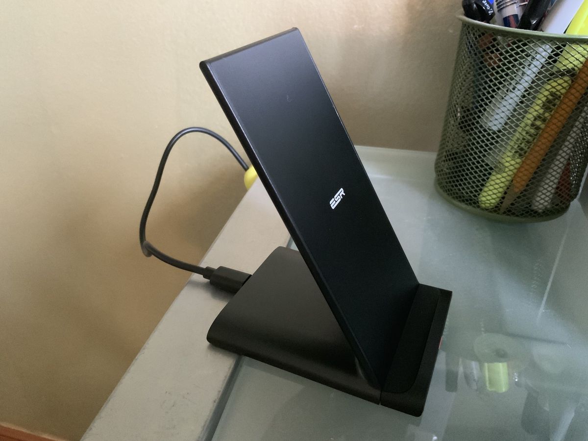 ESR Lift Wireless Charging Stand