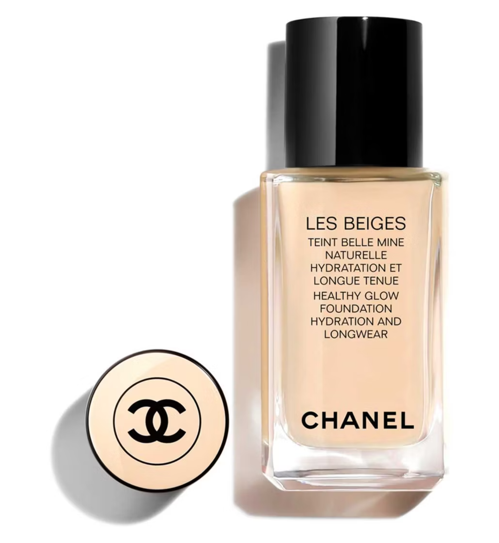Chanel, Les Beiges Healthy Glow Foundation