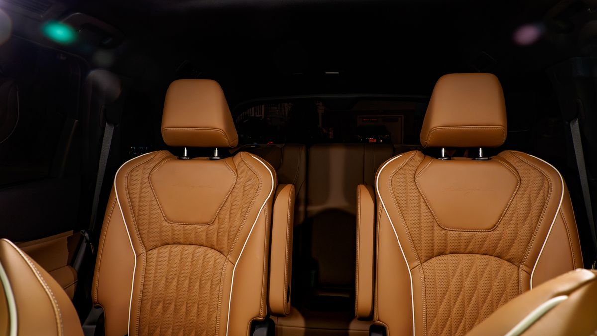 2027 Infiniti QX60 review.