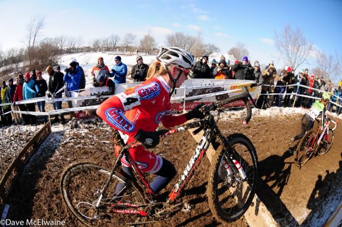 Meredith Miller (California Giant Berries/Specialized) chasing Antonneau on lap one