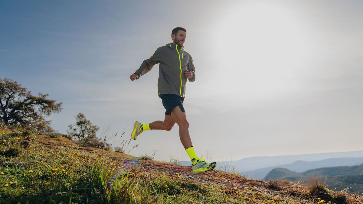 Athlete Andreu Simon in Asics MetaFuji Trail shoes