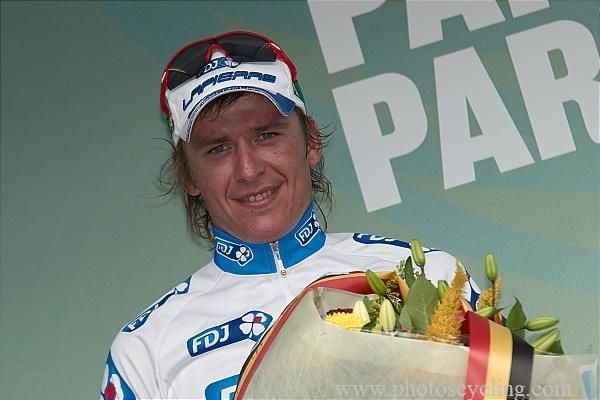 Yahueni Hutarovich took second.