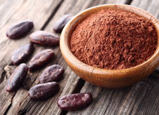 Cacao powder in a bowl 