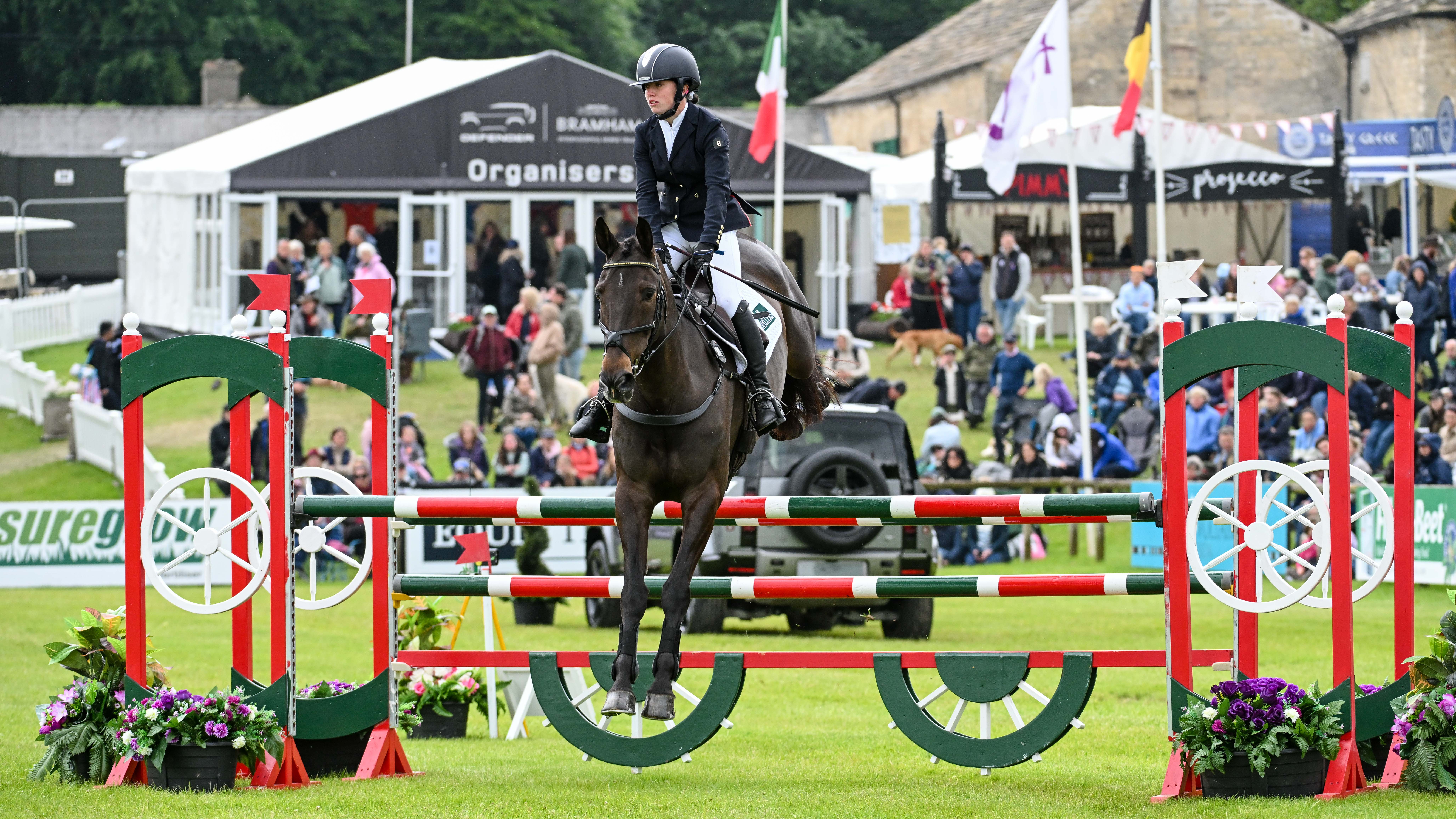 Bramham Horse Trials results &amp;ndash; Emma Thomas and The Buzz Factor win the under-25s
