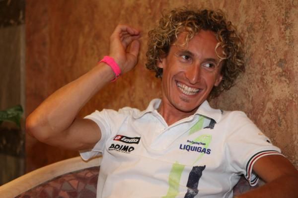 Franco Pellizotti spent some time relaxing after being in a day-long break on stage nine.