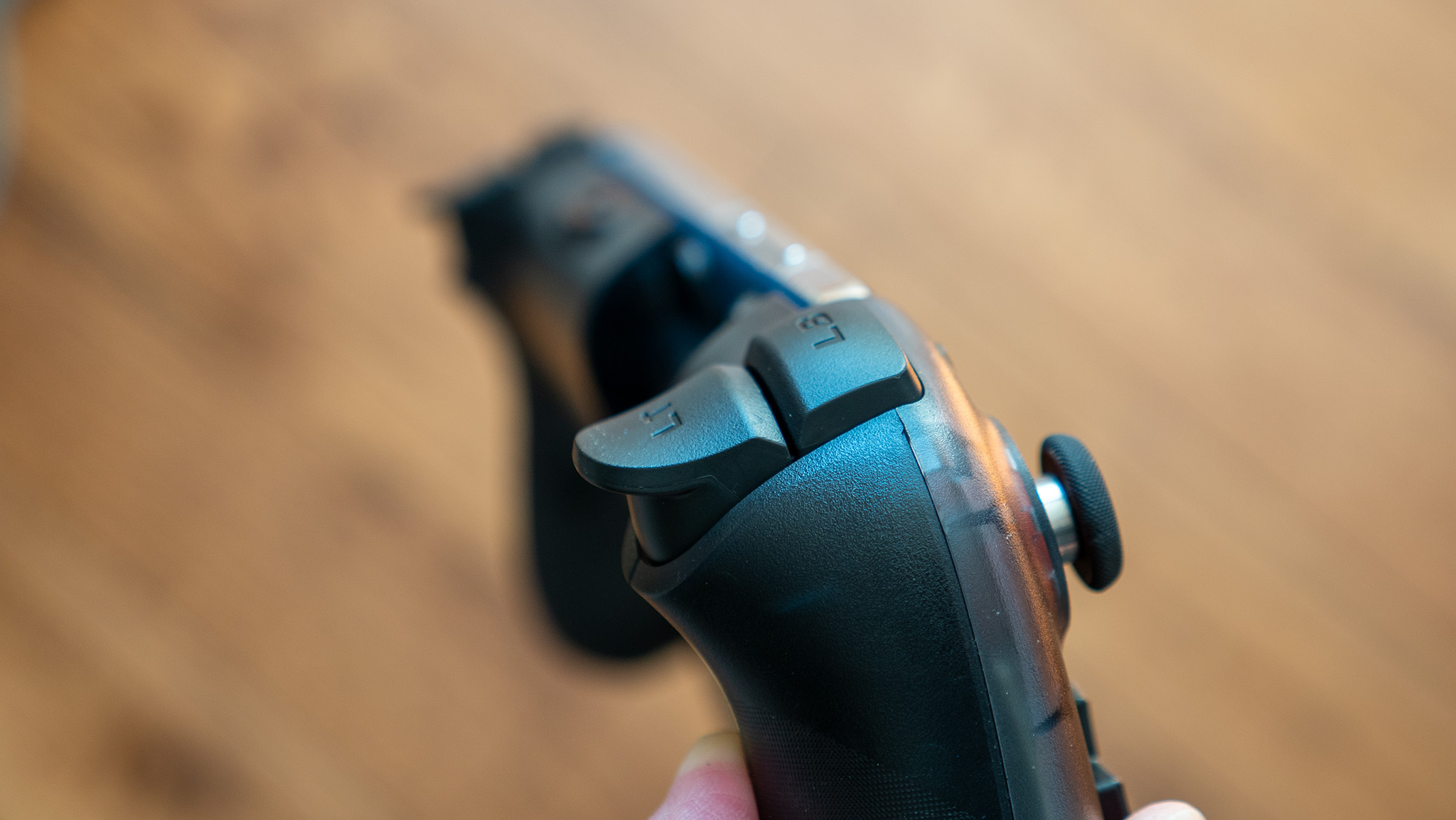 The triggers on the Viture x 8BitDo Ultimate Mobile Controller