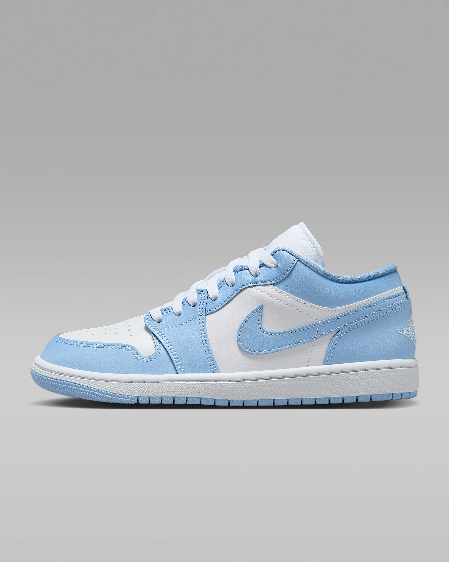 Air Jordan 1 Low Women's Shoes
