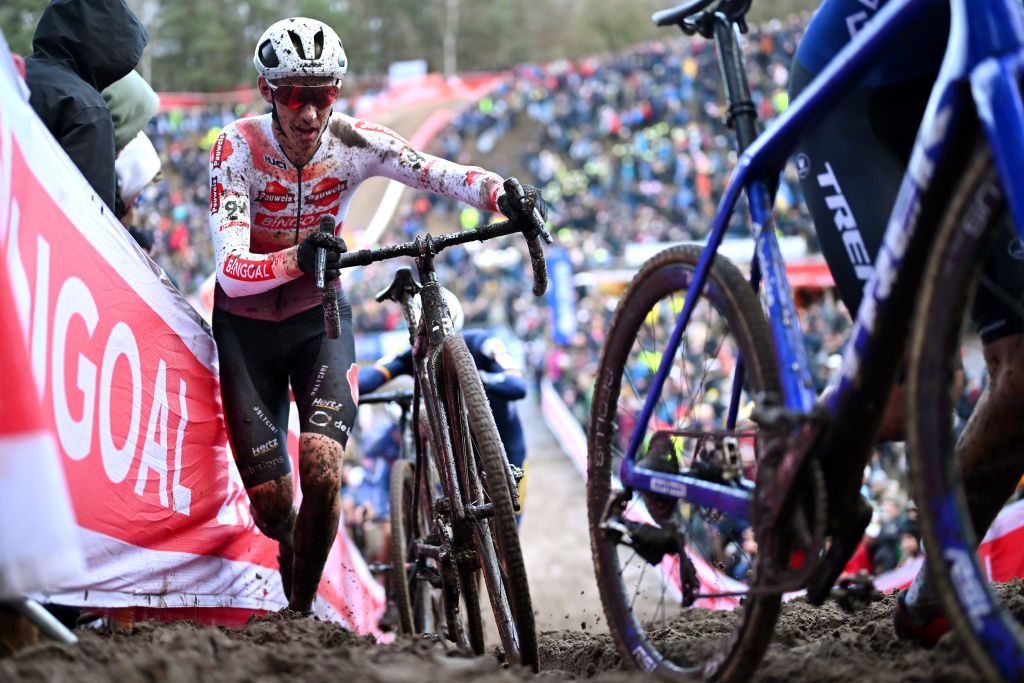 ZONHOVEN BELGIUM DECEMBER 22 Michael Vanthourenhout of Belgium and Team Pauwels Sauzen Bingoal competes during the 28th Zonhoven UCI CycloCross Worldcup 2024 Mens Elite on December 22 2024 in Zonhoven Belgium Photo by Luc ClaessenGetty Images