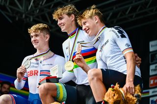 Junior Men Individual Time Trial - World Championships: Oscar Chamberlain beats Ben Wiggins to win junior men's time trial title