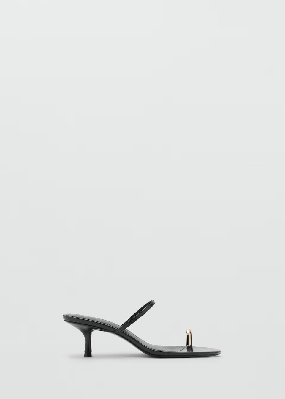 black sandal mango