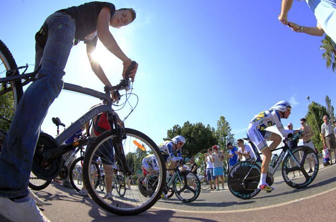 Vacansoleil riders speed past