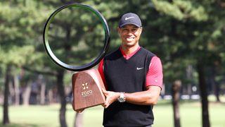Tiger Woods with the trophy at the 2019 Zozo Championship