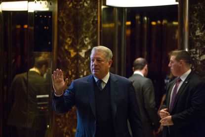 Al Gore leaves Trump Tower