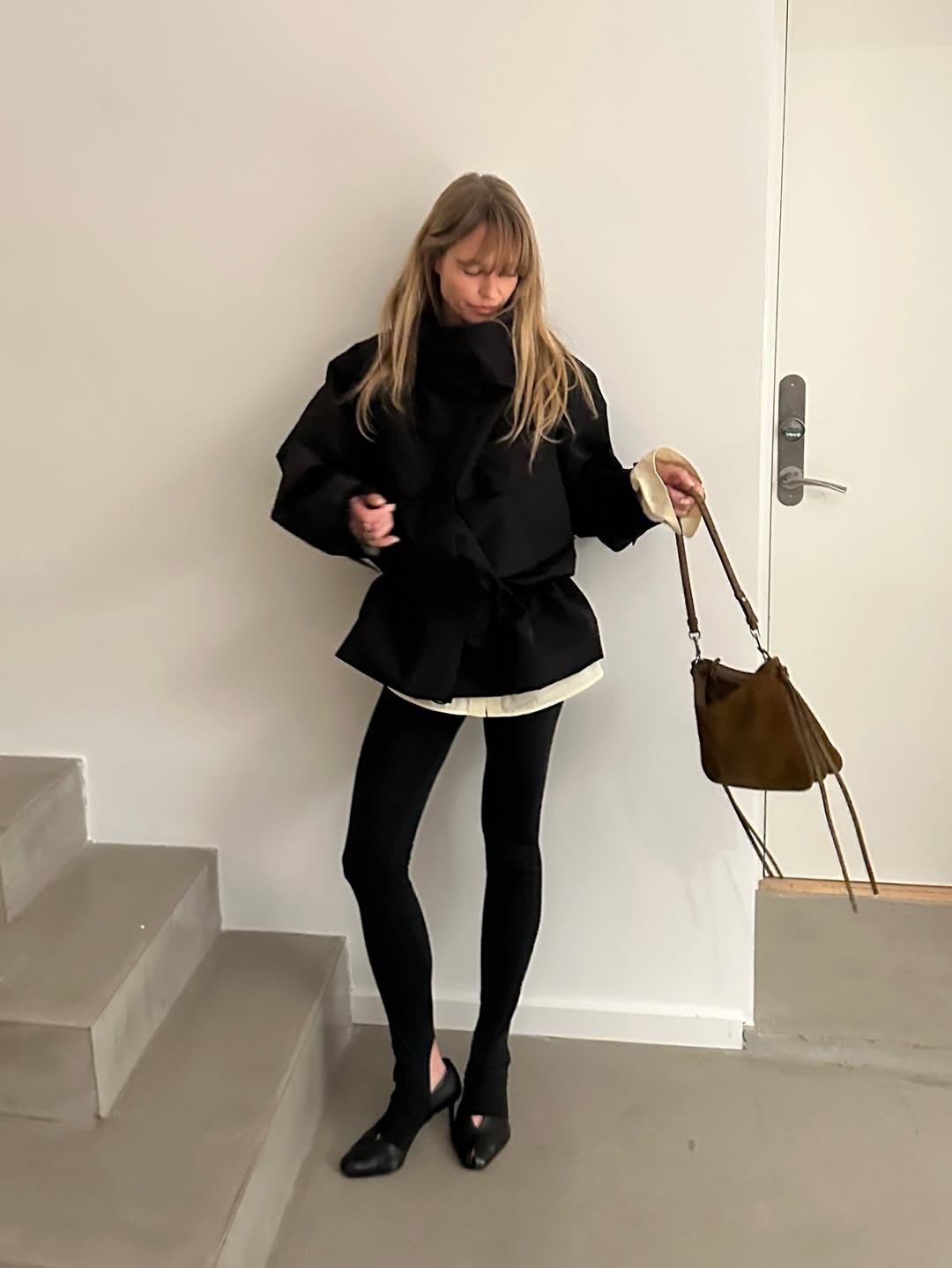 Jeanette wearing H&amp;amp;M studio.