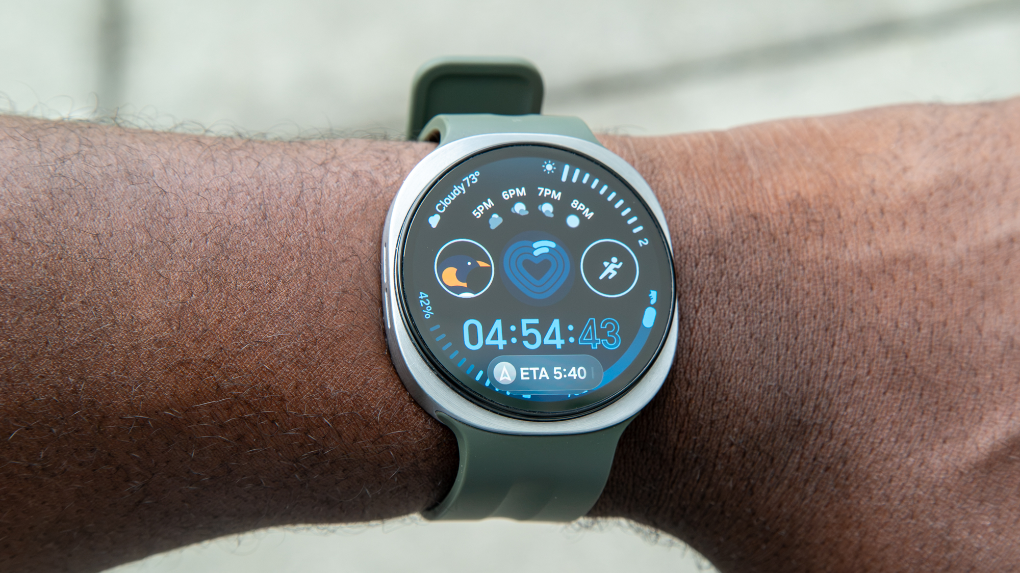Now Bar on the Galaxy Watch 9