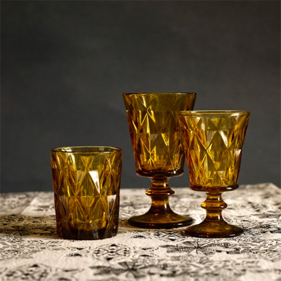 white diamond printed wine glasses