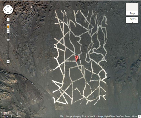 Strange patterns in Gobi Desert in China