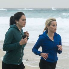 Fun, Vacation, Ocean, Recreation, Outerwear, Leisure, Jogging, Running, Gesture, Beach, 