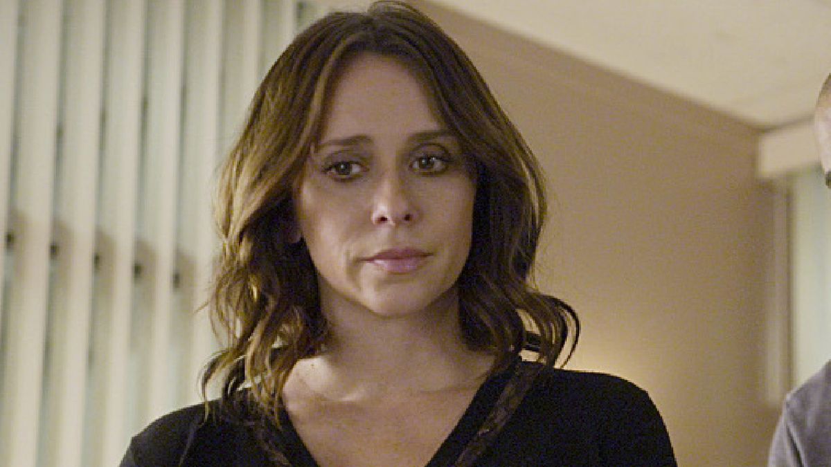 Jennifer Love Hewitt in Criminal Minds.