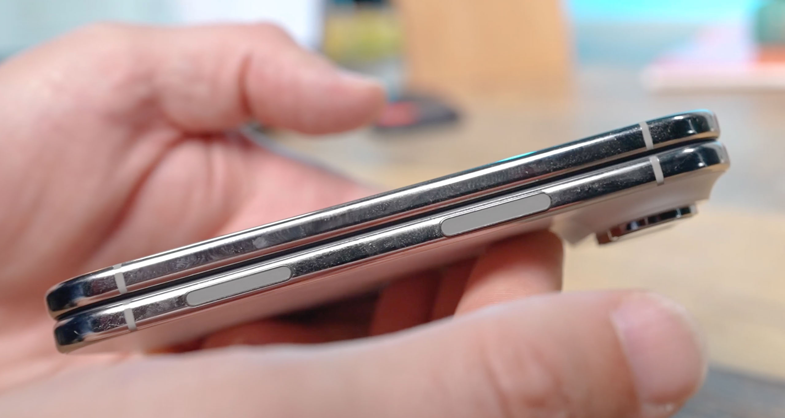 iPhone Duo