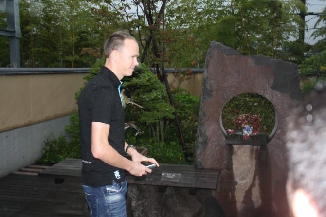 Chris Froome at the Bonsai Art Museum of Saitama.