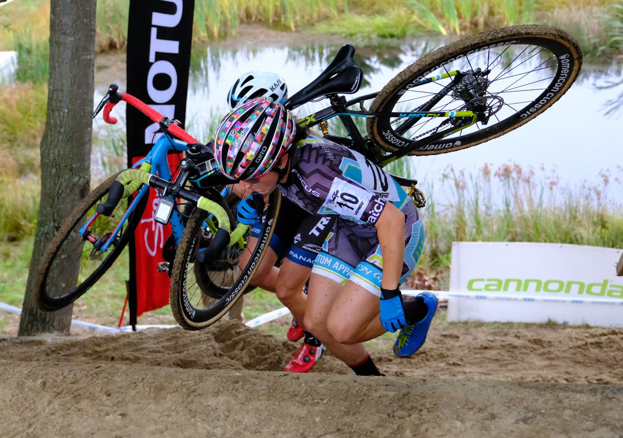 Arley Kemmerer (Fearless Femme Racing) struggling to get up the steep stairs