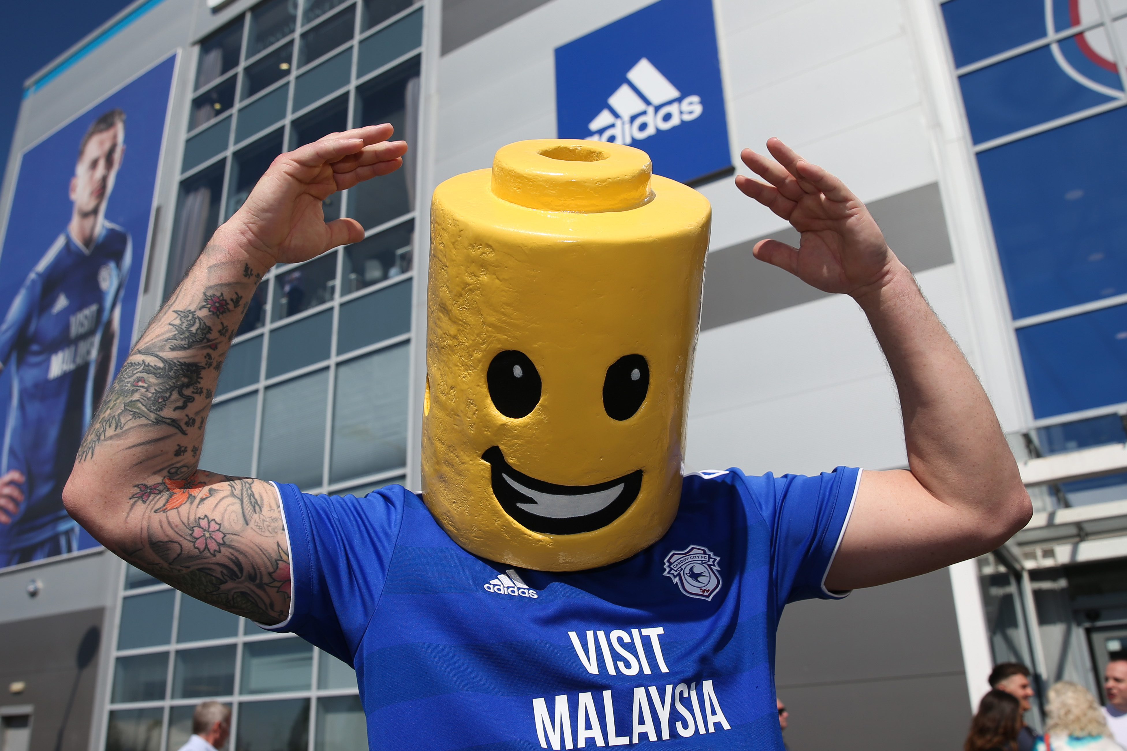 Guess the footballers from our converted LEGO pictures...
