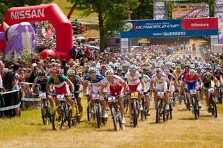 The beginning of the elite men's cross country at the Offenburg World Cup