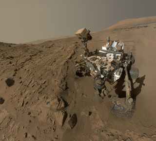 A self-portrait of the Curiosity rover at the "Windjana" drilling site in 2014.