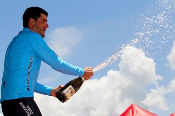 Ghader Mizbani (Tabriz) retained the Asian jersey.