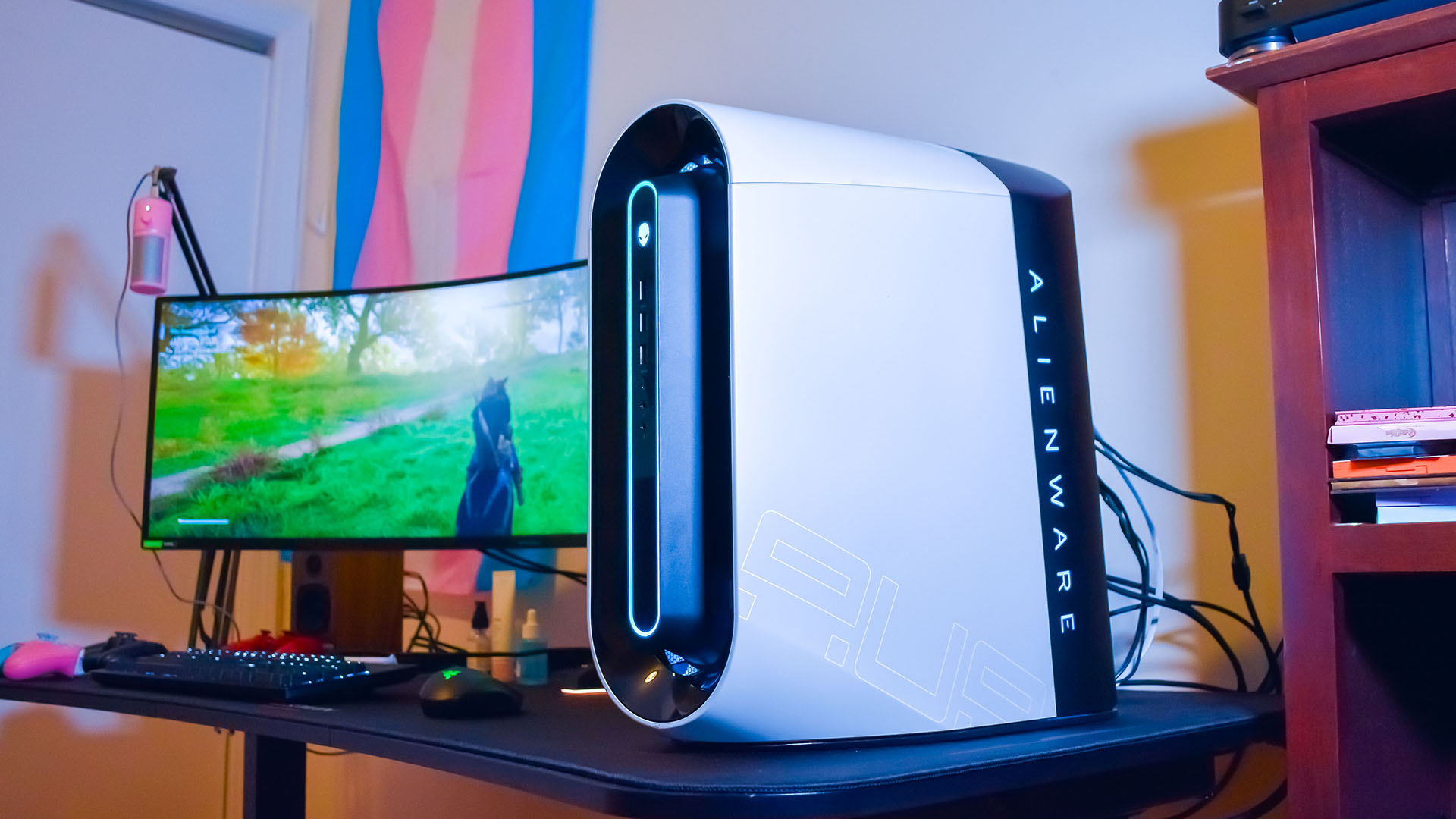 Unleash Your Gaming Beast With The Alienware Aurora R11