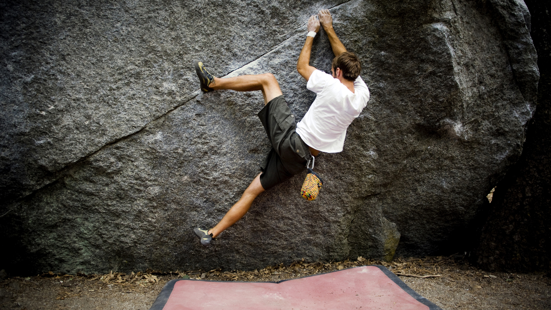 What is bouldering? A beginner's guide to rope-free climbing