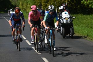 Criterium du Dauphiné stage 3: the break of the day in the final 40 kilometres
