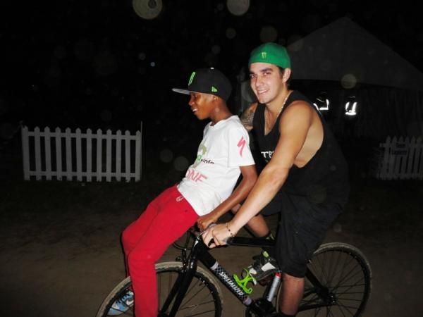 Theo gets a ride at the World Cup in Pietermaritzburg
