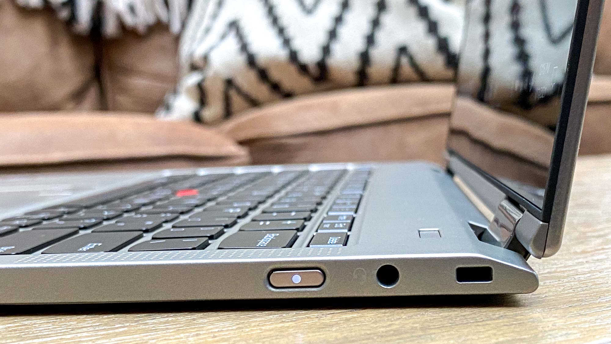 Lenovo ThinkPad X1 Yoga Titanium