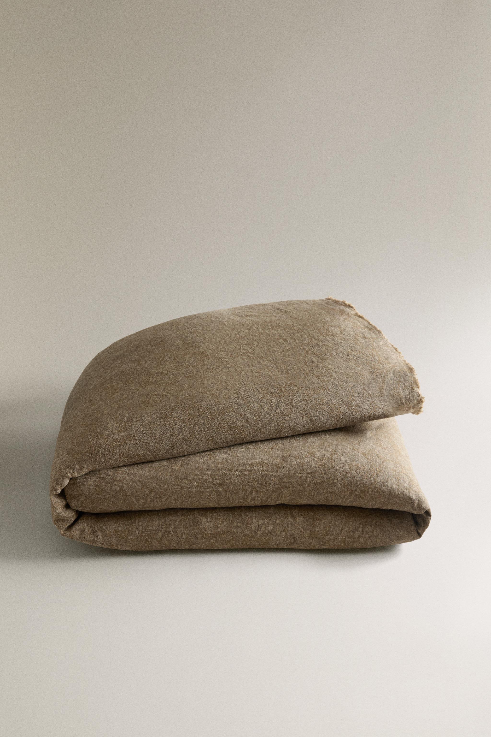 Morris &amp;amp; Co. Linen Bedspread