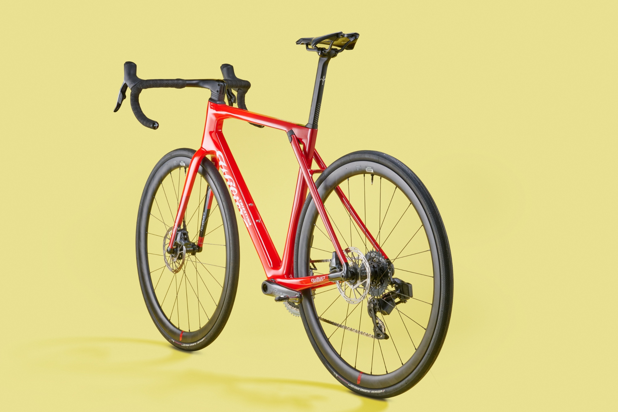 The red Wilier Granturismo SLR shown from the rear on a yellow background