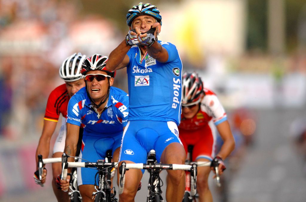Cycling : WC Road Stuttgart / Men Elite
Arrival / BETTINI Paolo (Ita) Celebration Joie Vreugde / KOLOBNEV Alexandr (RUS) / SCHUMACHER Stefan (GER) / SCHLECK Frank (LUX) /
UCI Road World Championships / Championat du Monde Route / Wereldkampioenschap Weg / (c)Tim De Waele