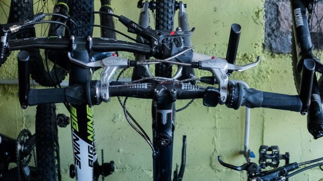 V-brakes, grip shifters, bar ends and bars not much longer than your stem &mdash; good times