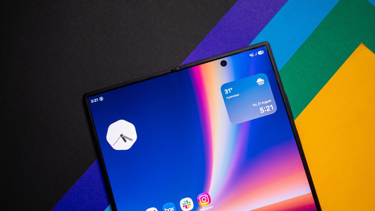 Samsung Galaxy Z Fold 8 Ultra review images