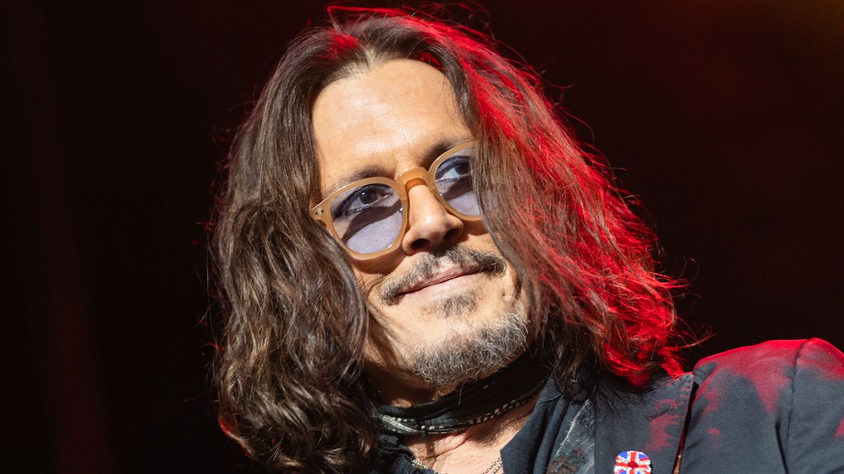 Has Johnny Depp Really Never Seen One Of His Movies? What Pal Alice Cooper Revealed