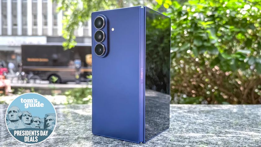 z Fold 7 president day deal