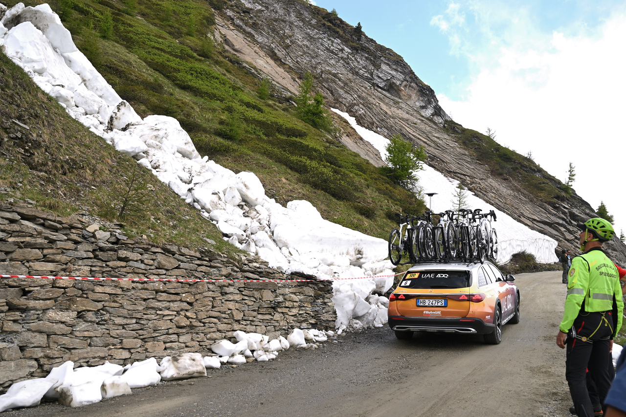  'It was absolutely unforeseeable' – Giro d'Italia Women queen stage shortened due to avalanche risk on Colle delle Finestre 