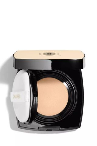 CHANEL Les Beiges Healthy Glow Gel Touch Foundation – best mineral make-up