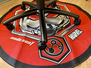 Anda Seat Marvel Series Gaming Chair Ant-Man Floor Mat